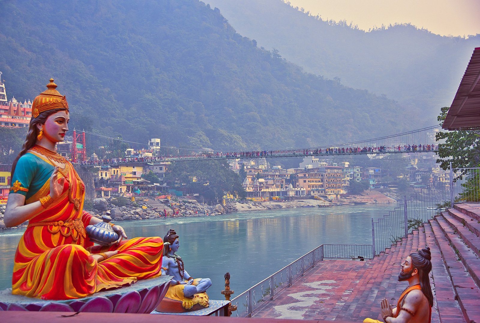 rishikesh
yoga capital
yoga city