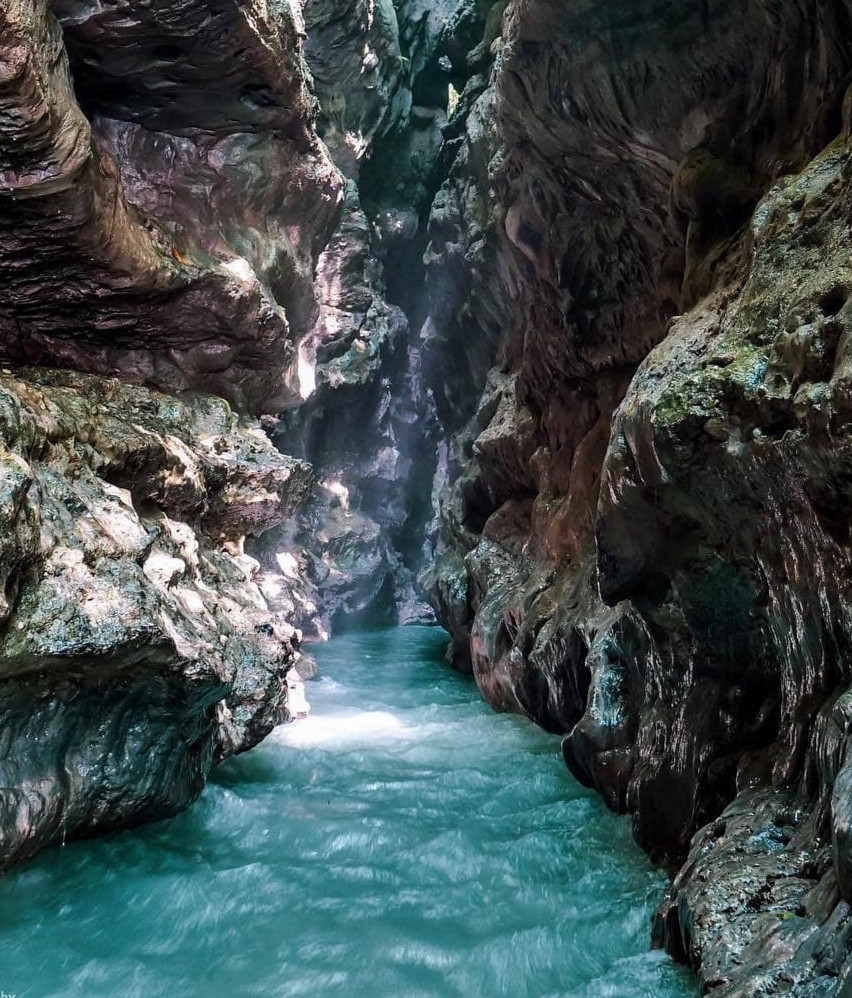 Robbers Cave Dehradun
Gucchu pani dehradun
Dehradun