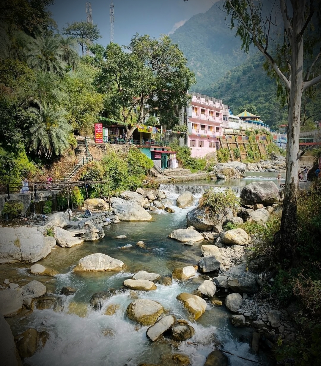 Sahastradhara dehradun
Dehradun water fall
dehradun
sahastradhara